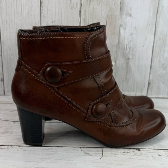 Naturalizer Woman’s Brown Zip Heel Ankle Boots Booties Size 9.5 M Marloe - Picture 16 of 17